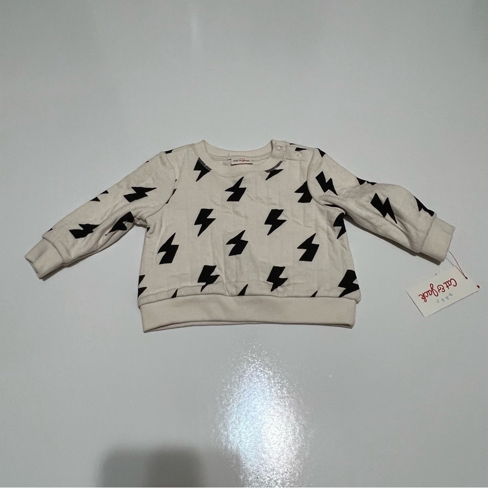 ❤️3/$15 NWT Cat & Jack Boy's Quilted Off-White Sweater- 3-6M